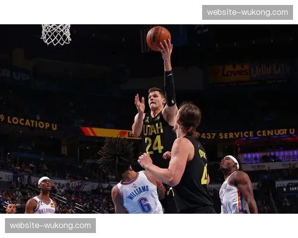 爵士3J与凯斯勒可改善防守 进攻端已有眉目 爵士3J与凯斯勒可改善防守 进攻端已有眉目